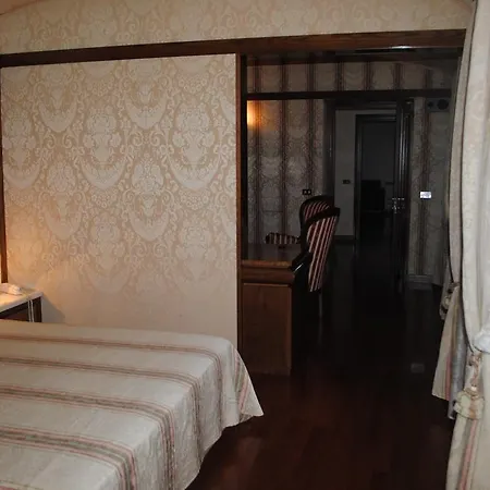 Hotel Locanda San Giacomo Agliano Terme Zimmer foto